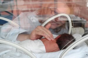 newborn experiences a cardiovascular emergency